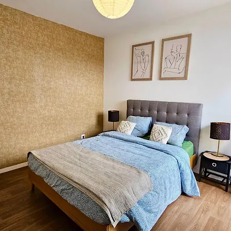 Penthouse Lumineux 20min Paris Et Avec 2 Balcons Apartment