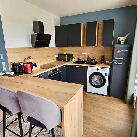 Penthouse Lumineux 20min Paris Et Avec 2 Balcons Apartment