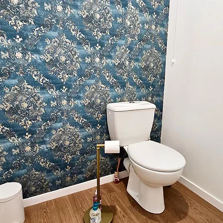 Penthouse Lumineux 20min Paris Et Avec 2 Balcons Apartment Noisiel